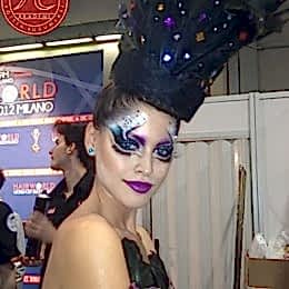 FANTASTİK MAKYAJ EĞİTİMİ