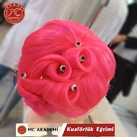 KADIN KUAFÖRLÜK KURSU 